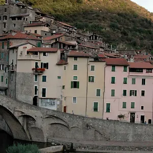 appartamentino-le-violette.hotelitalianriviera.com/
